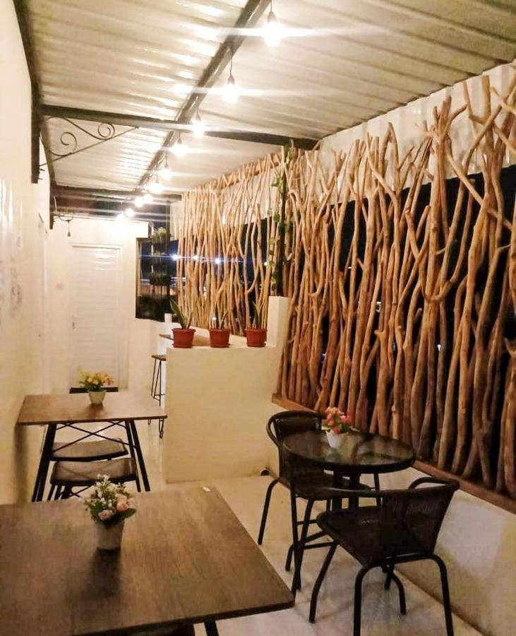 Ndalem Kampoeng Budget Stay Yogyakarta Exterior foto